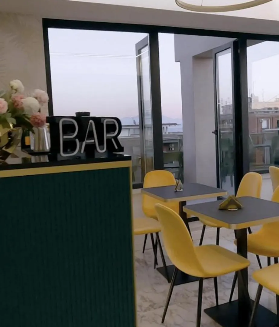 Poetica Boutique Sky Hotel Napels 4*,
