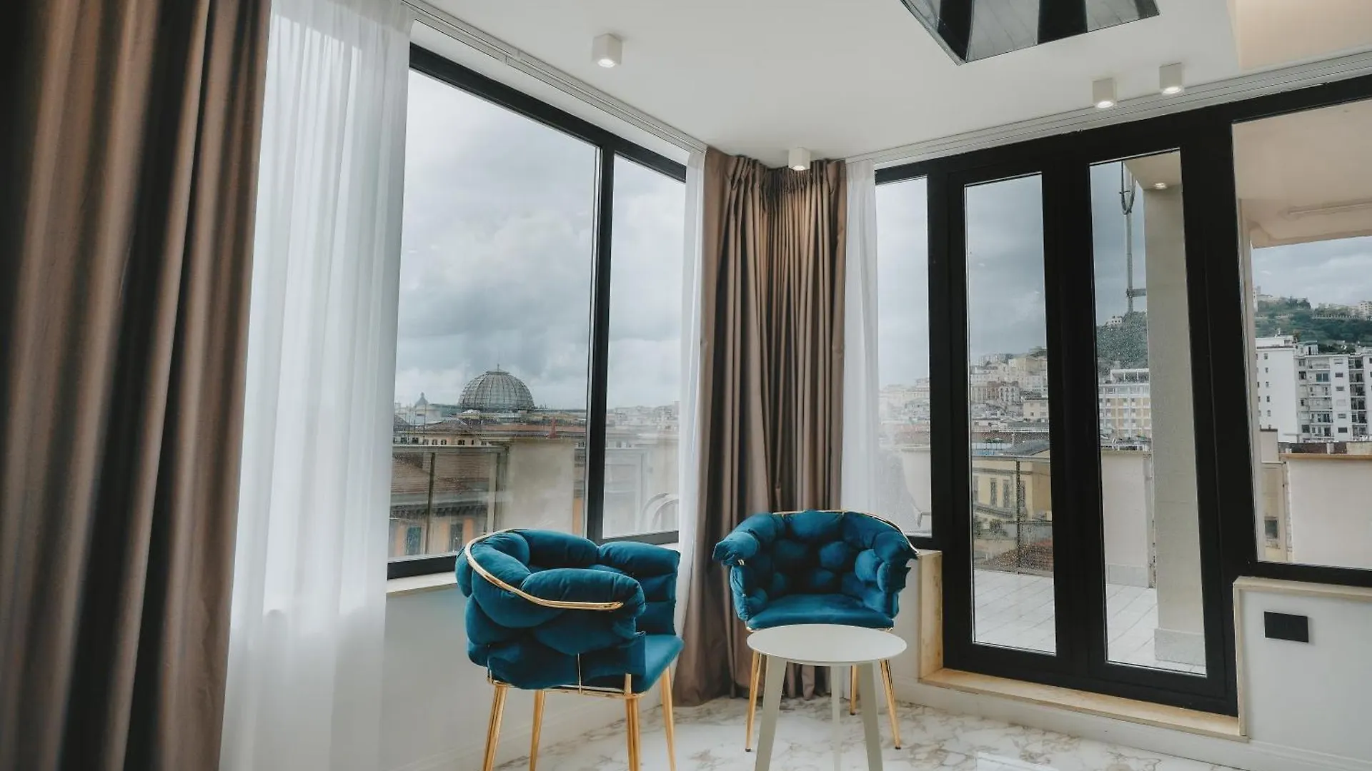 Poetica Boutique Sky Hotel Napels