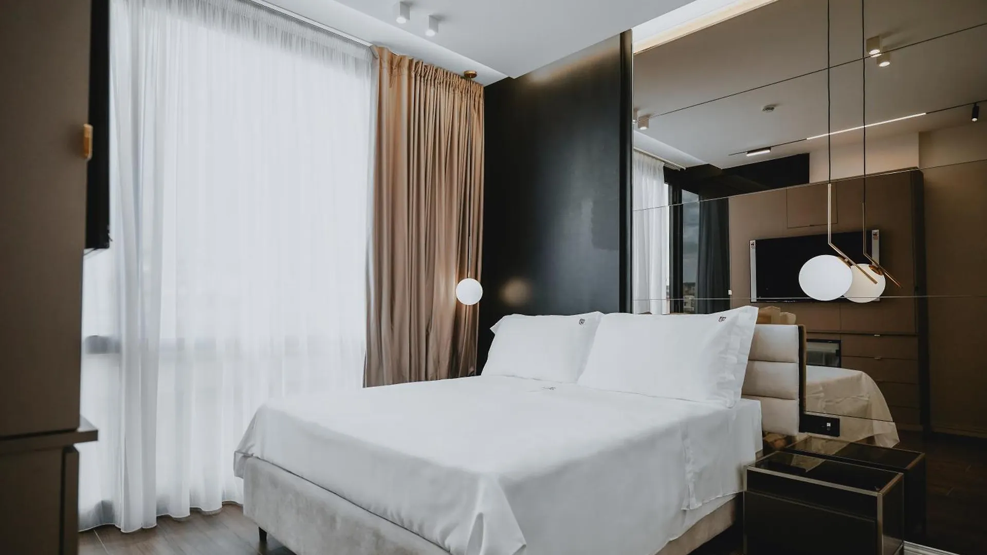 Poetica Boutique Sky Hotel Naples 4*,  Italy